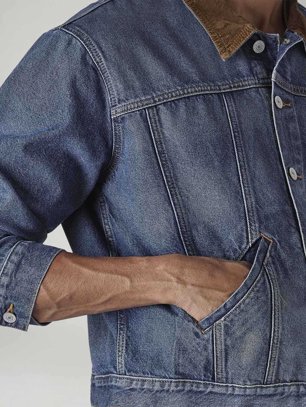 Men's Solid Regular Fit Trucker Jacket