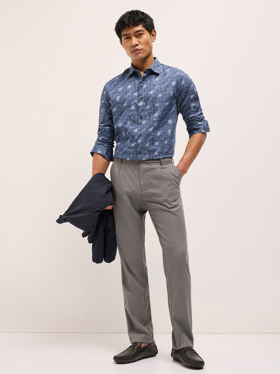 Blue Digital Print Tailored Fit Cotton Formal Shirt