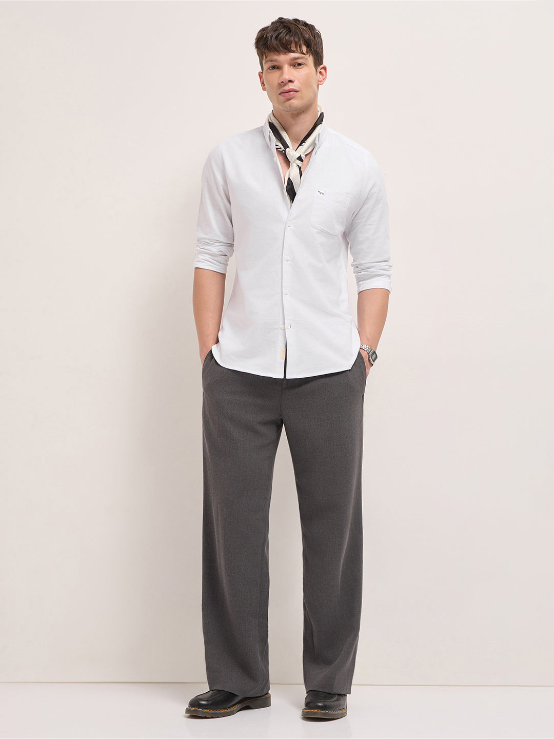 White Solid Cotton Slim Fit Casual Shirt with Button-Down Collar