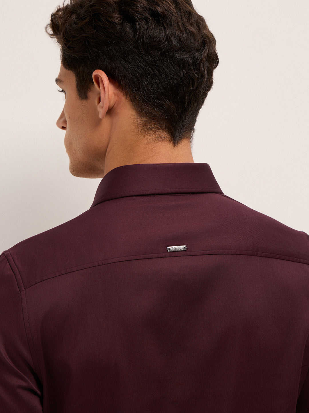 Maroon Solid Tailored Fit Formal Shirt