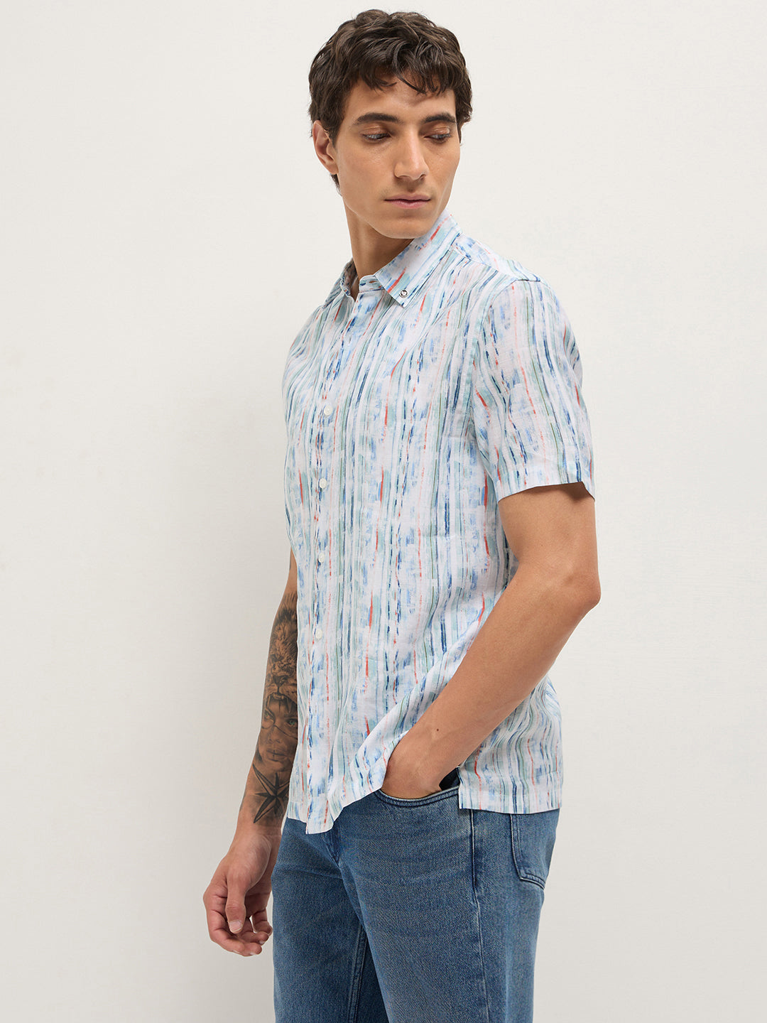 Multicolor Relax Fit Casual Shirt with Abstract Striped Print