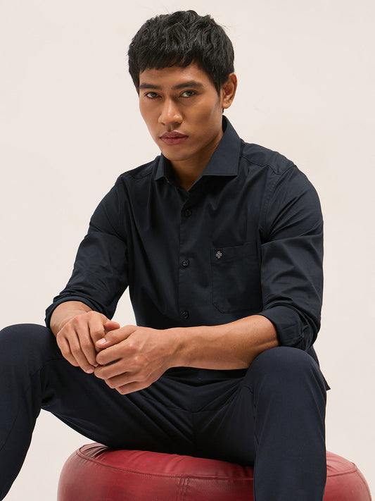 Navy Blue Solid Tailored Fit Formal Shirt