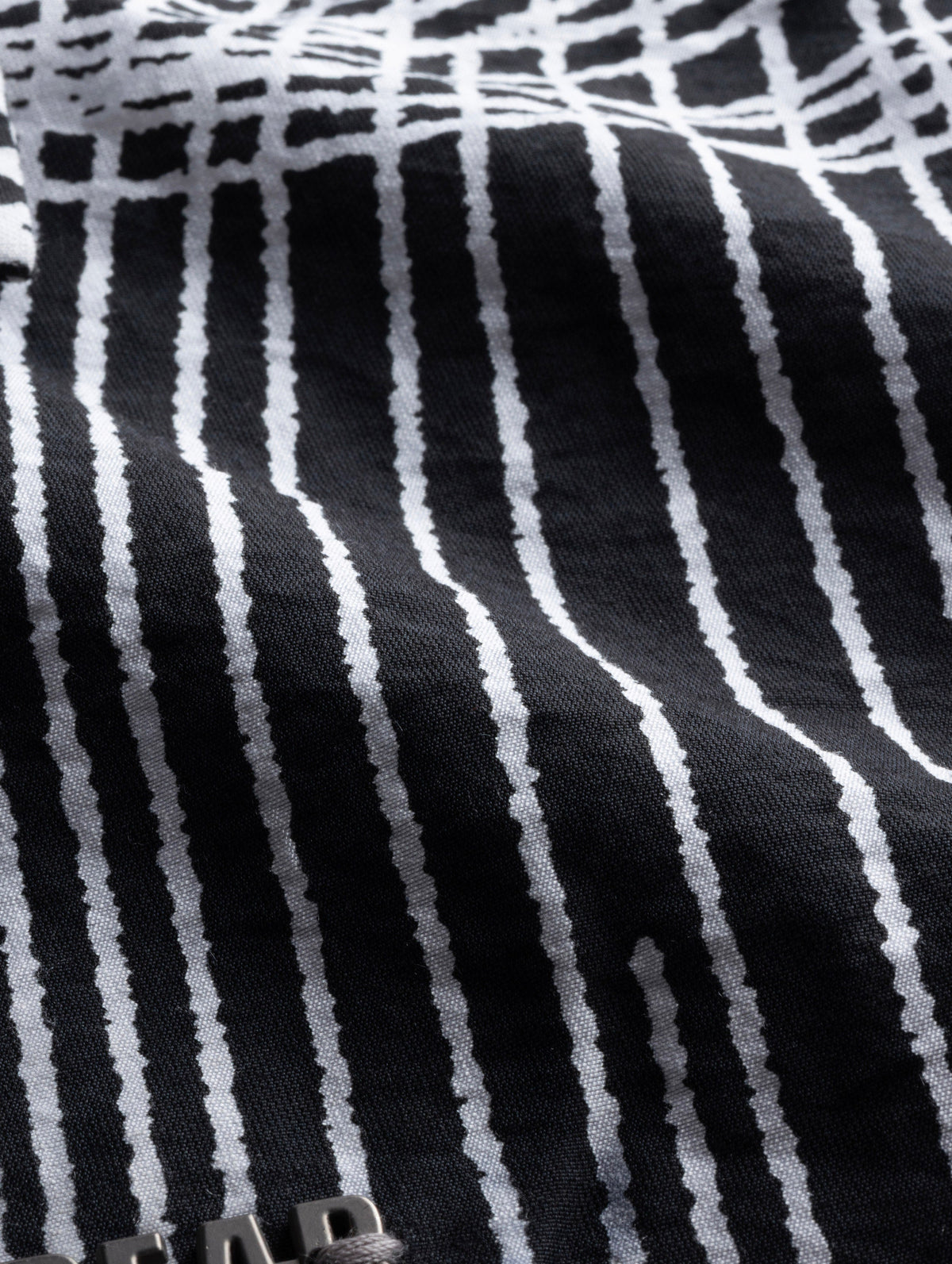 Black & White Abstract Line Print Relax Fit Casual Shirt