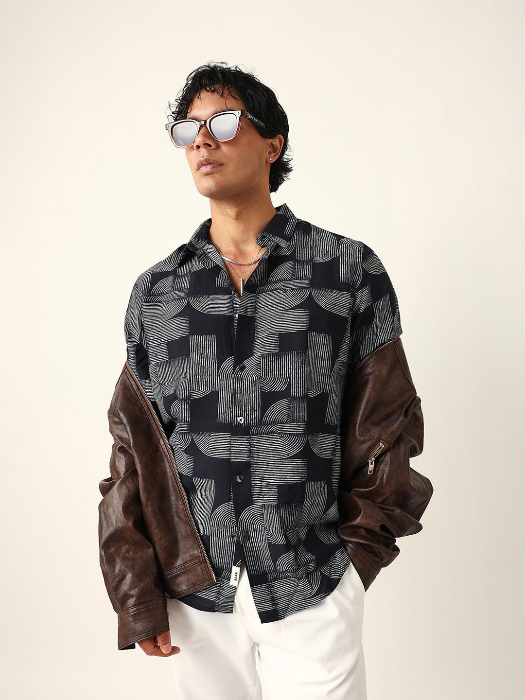 Black & White Geometric Printed Regular Fit Casual Shirt