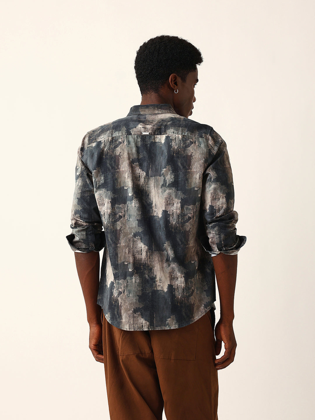 Multicolor Abstract Brushstroke Printed Slim Fit Casual Shirt