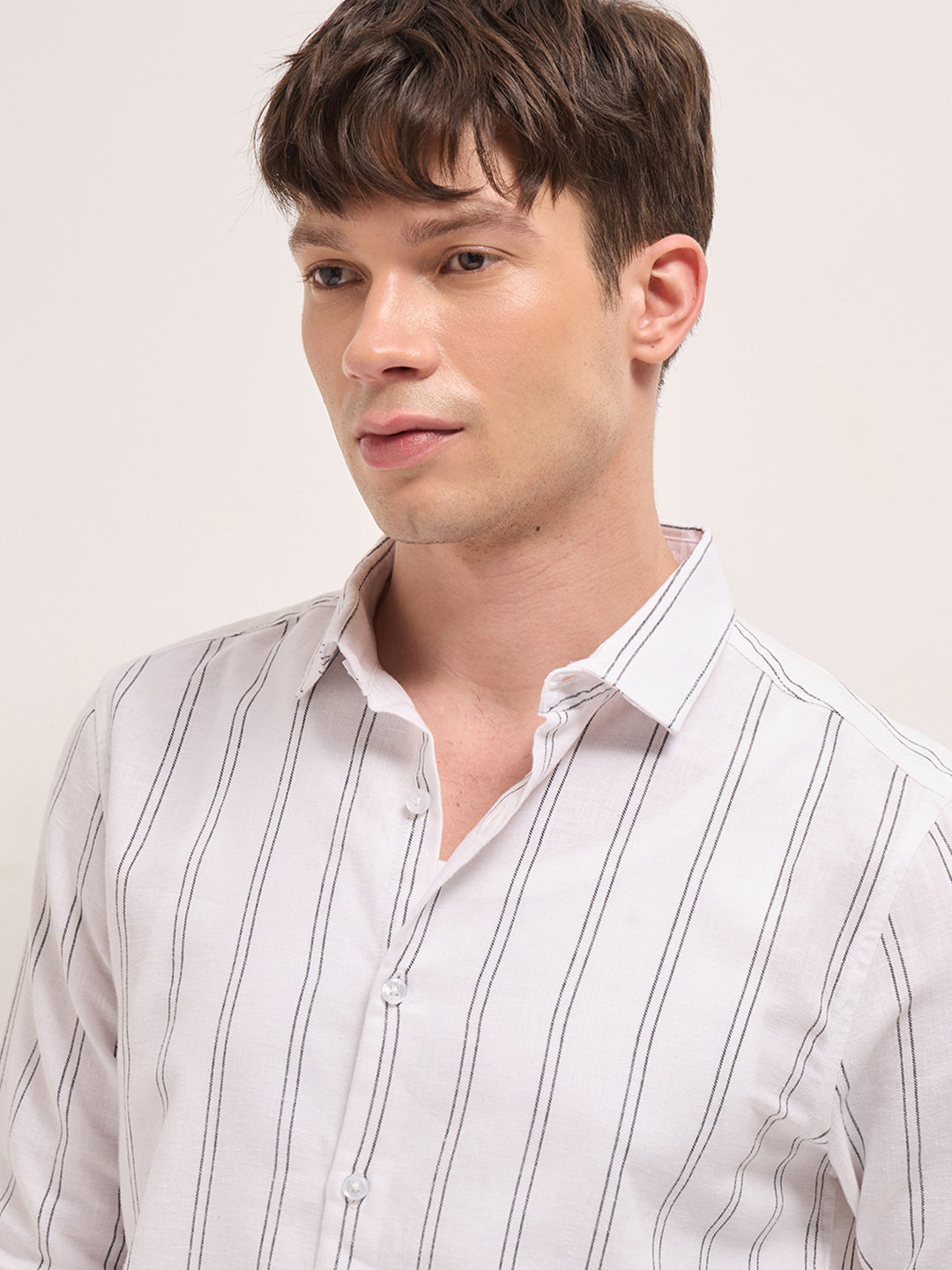 White Vertical Woven Stripe Slim Fit Casual Shirt