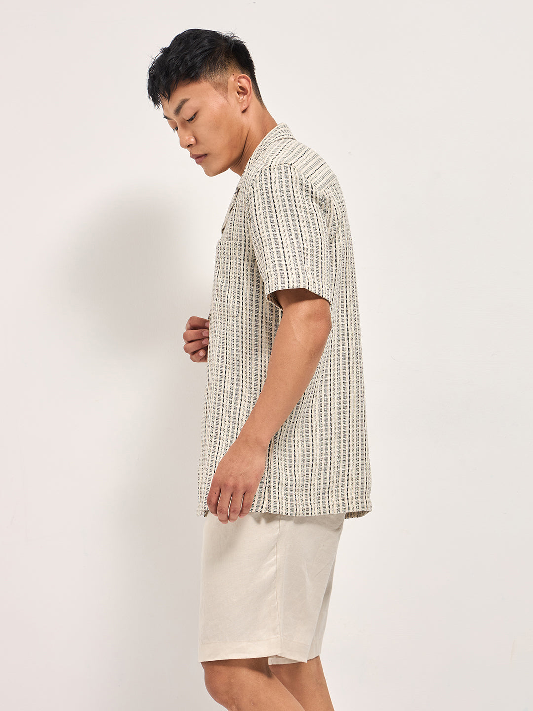 Cream Textured Striped Regular Fit Casual Shirt with a Cuban Collar