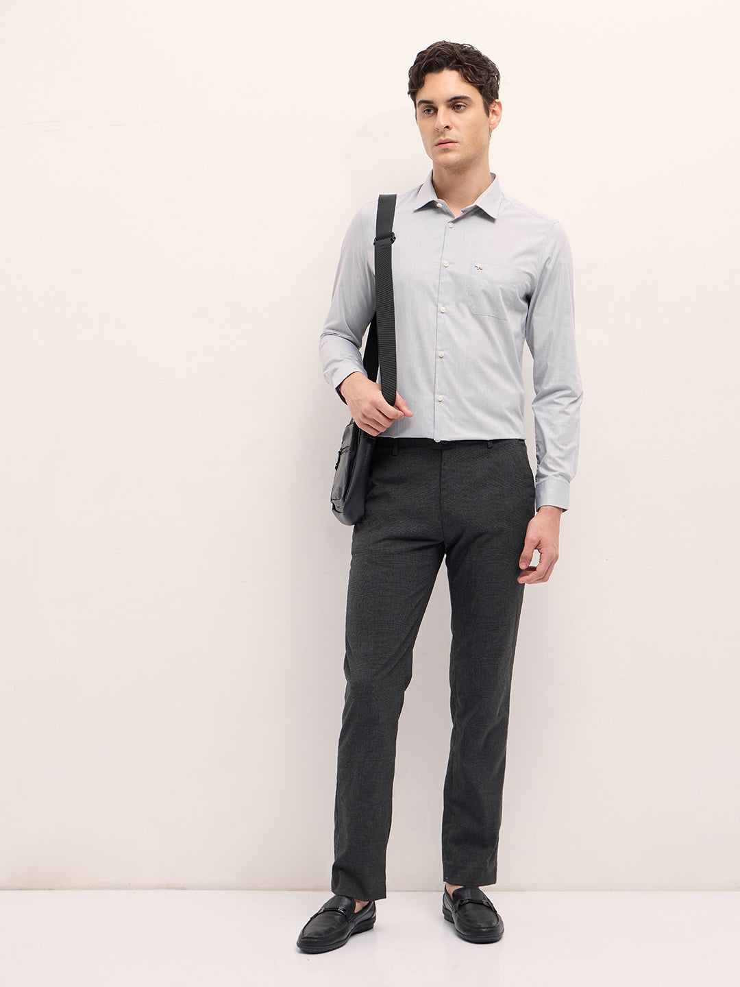 Grey Solid Tailored Fit Formal Shirt