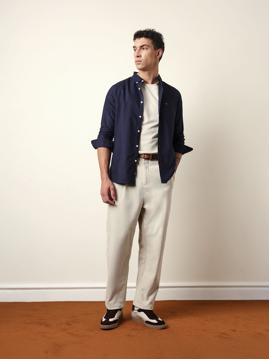 Blue Solid Slim-Fit Casual Shirt with Button-Down Collar