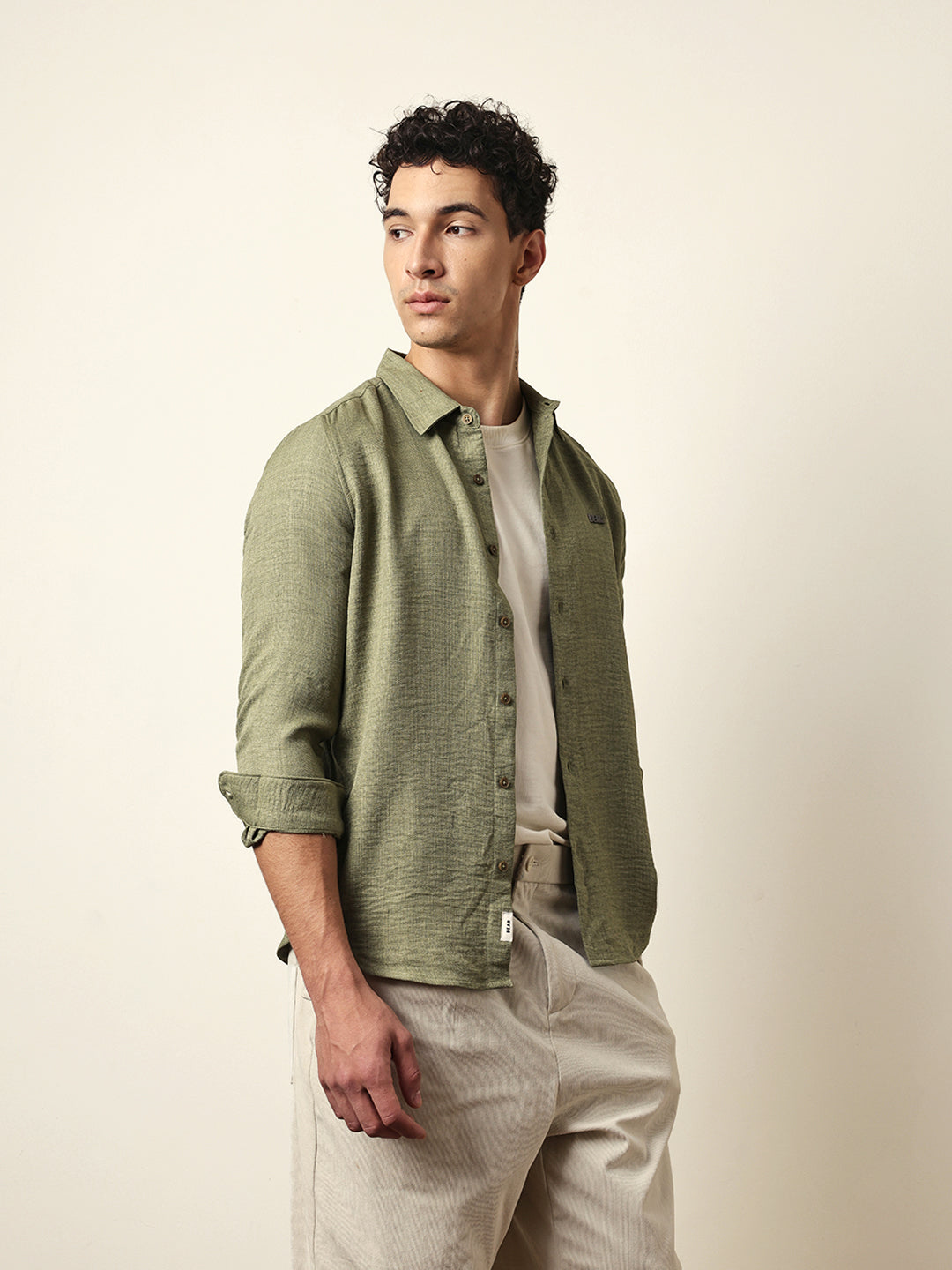 Green Woven Textured Slim Fit Casual Shirt