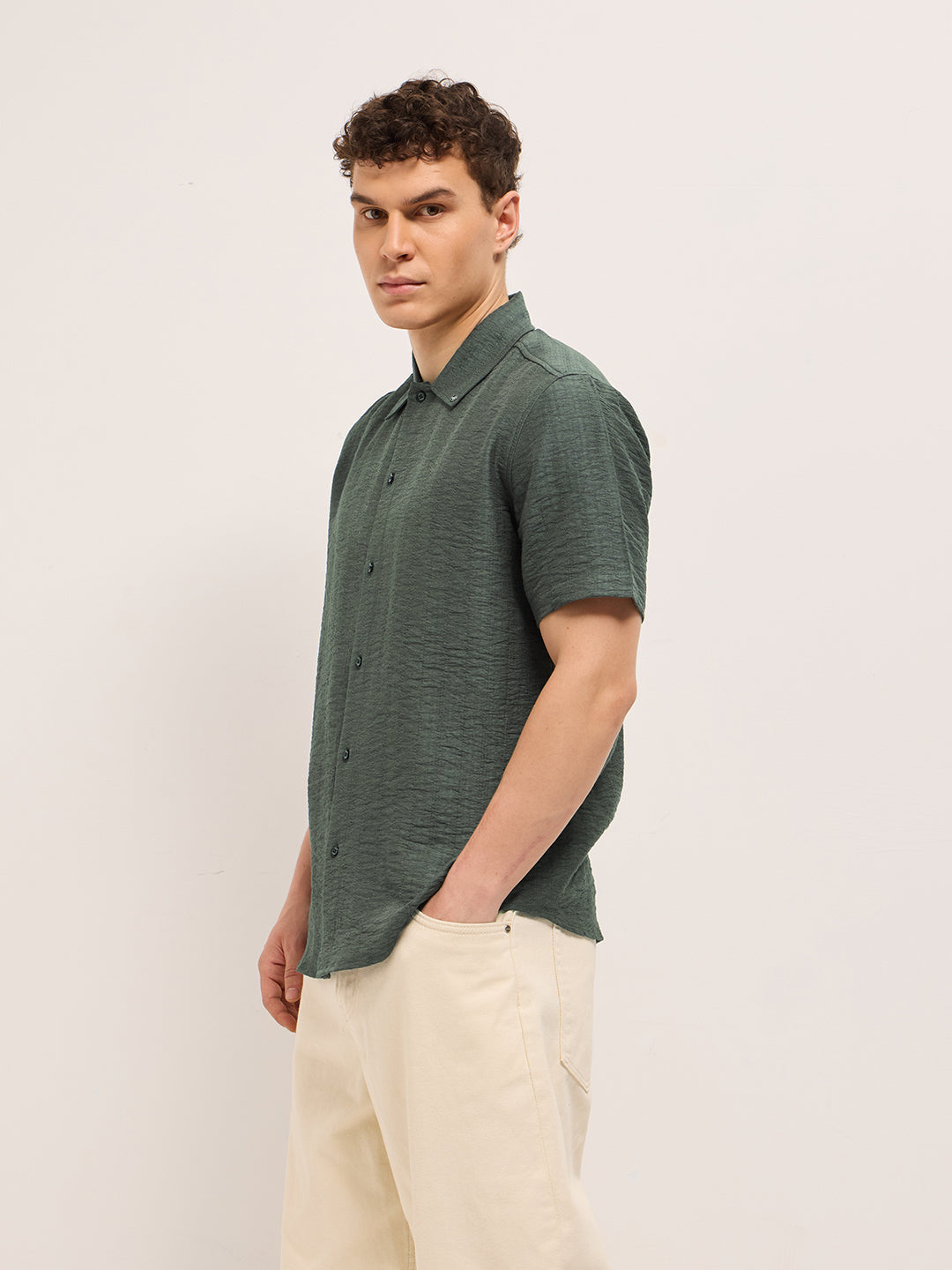 Olive Crinkled Textured Regular Fit Half-Sleeve Casual Shirt
